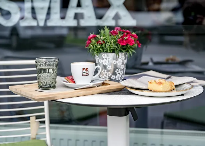 Lifestylehotel Max Ξενοδοχείο *