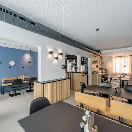 Lifestylehotel Max Otel