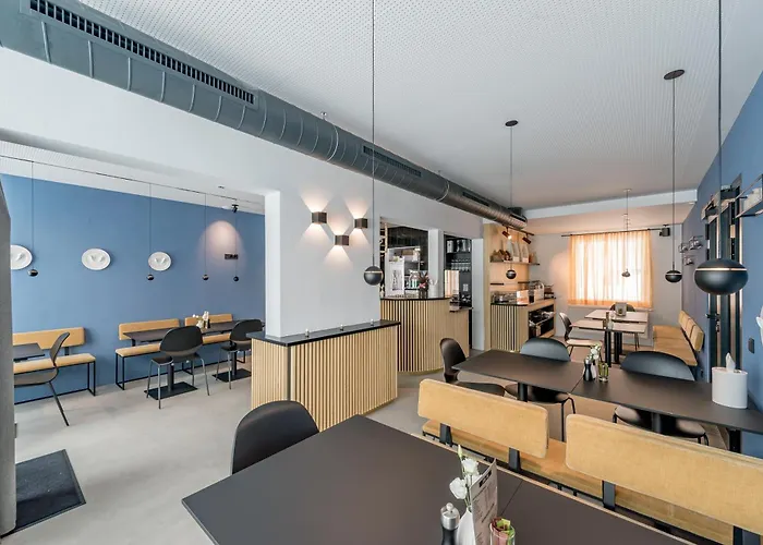 Lifestylehotel Max Отель