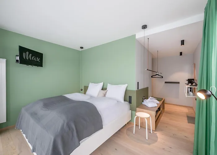 Lifestylehotel Max Hotel *